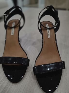 & Other Stories Black Patent Ankle Strap Heeled Sandals EU 41 US 10.5